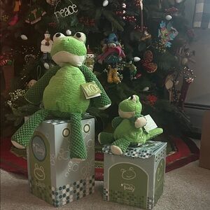 Scentsy retired Ribbert NWT